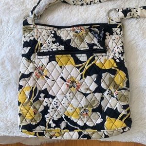 Vera Bradley pocket book black gold olive floral